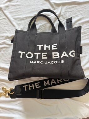 Marc Jacobs Black Canvas Tote Bag with Logo Strap
